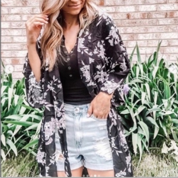 Spiritual Gangster Floral Long Sleeve Kimono - Picture 1 of 8